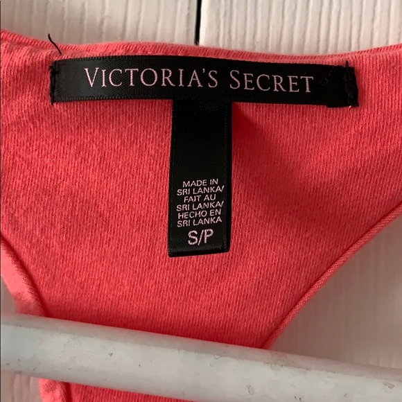 Victoria’s Secret tank top - Picture 3 of 3